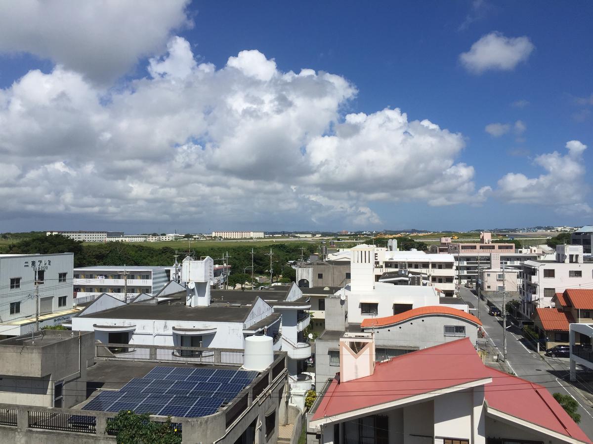 Mr Kinjo In Maehara Apartamento Okinawa Exterior foto